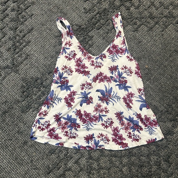 American Eagle Summer Print Women's Top Size Medium - Picture 1 of 3